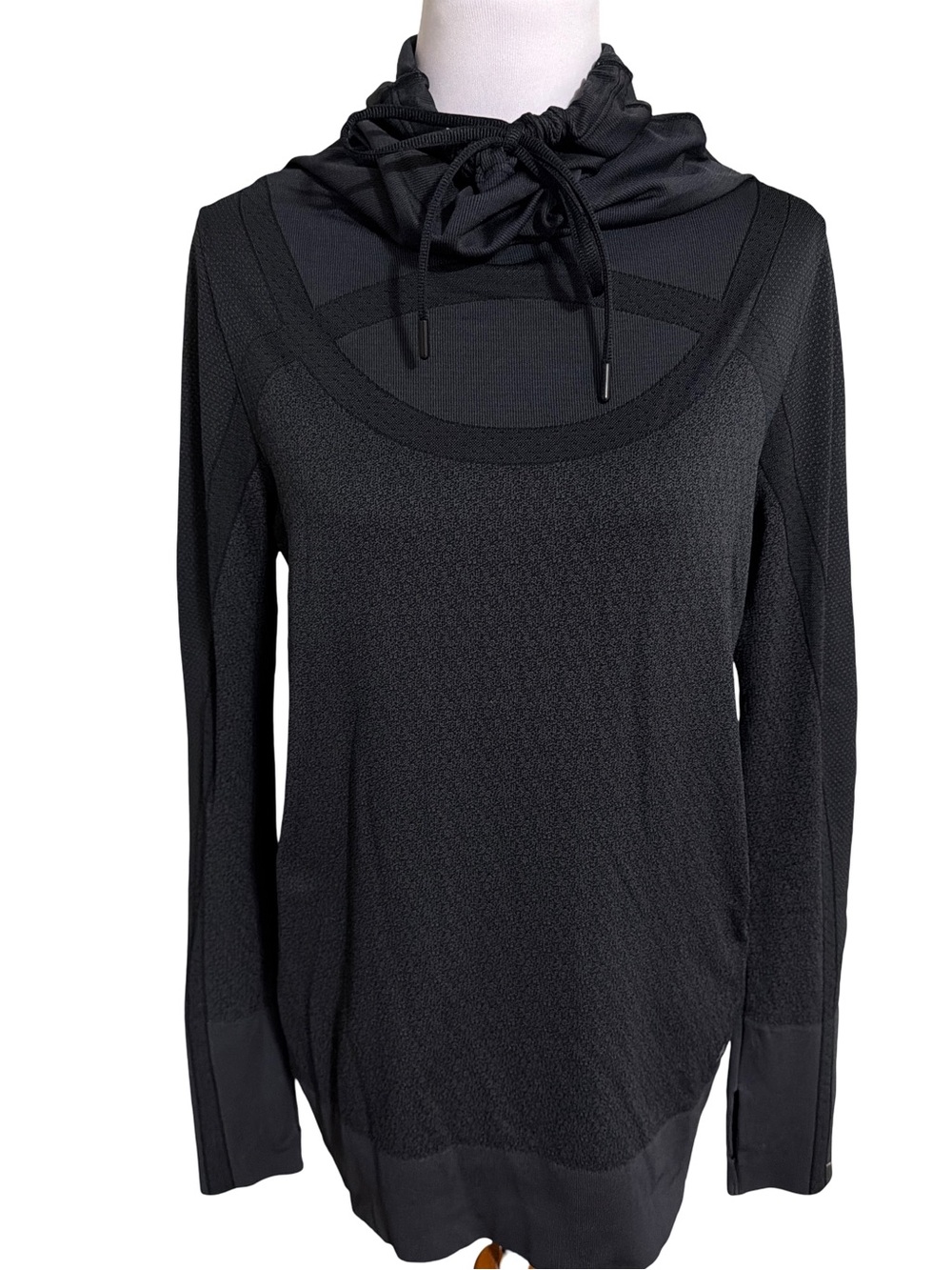 Under Armour Black Threadborne Hooded Lightweight Pullover